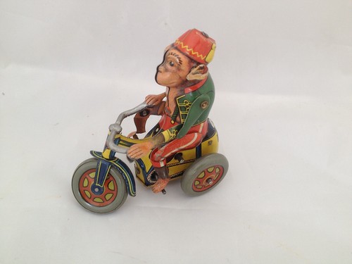 Arnold affe auf dreirad - ,